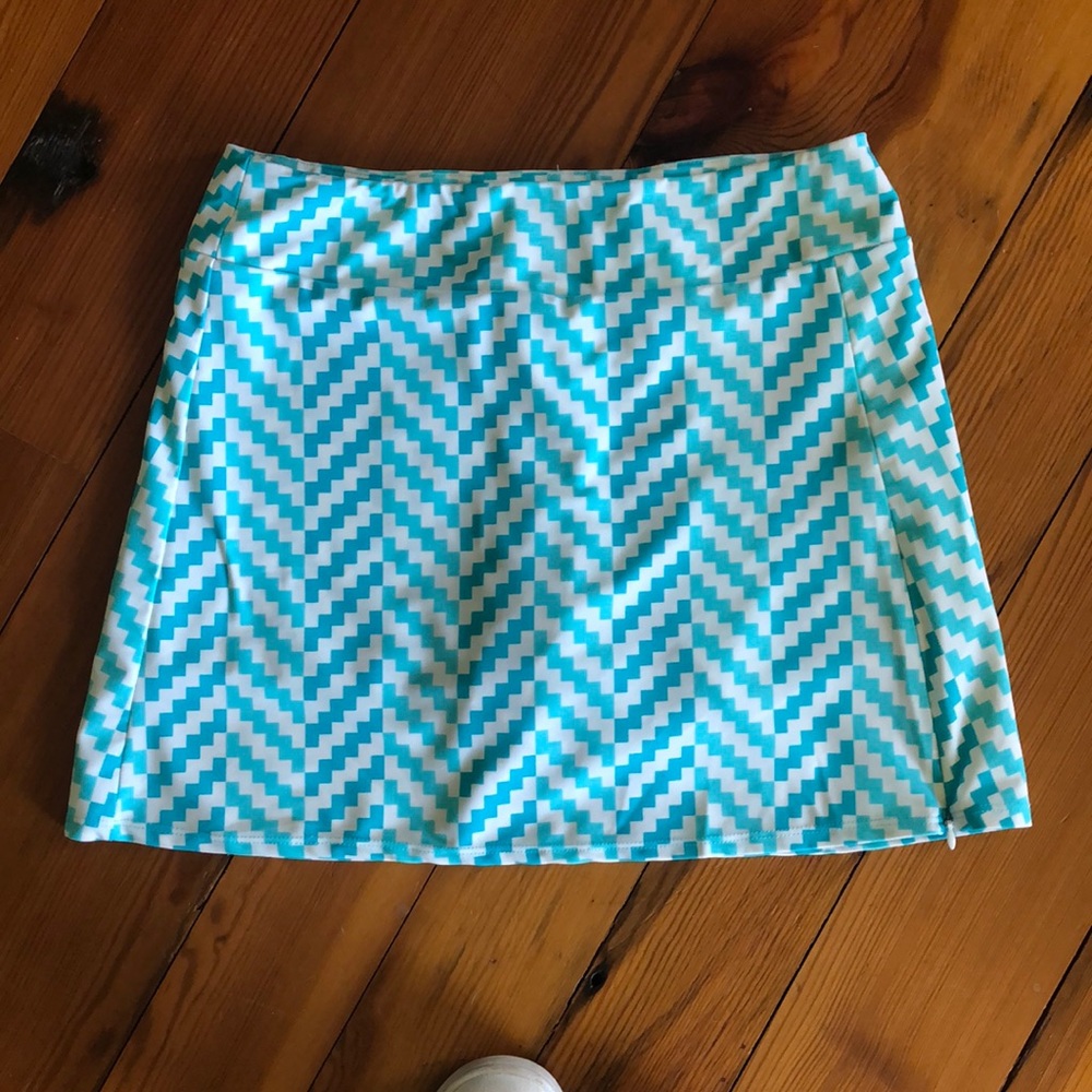 Women’s skirt.